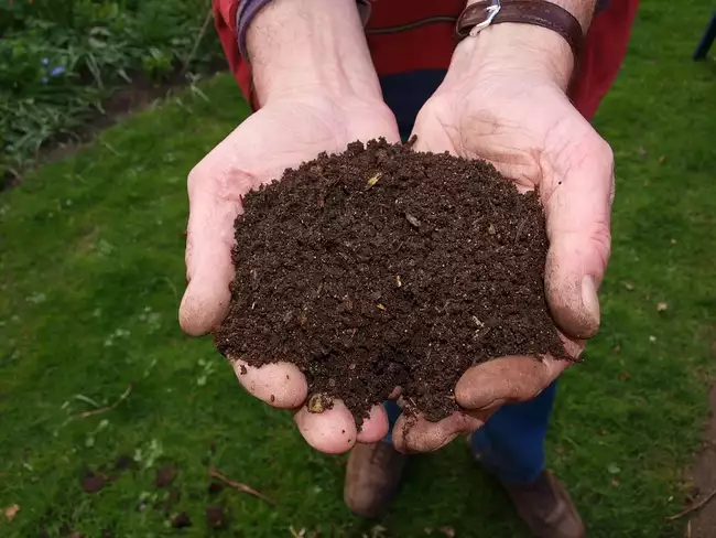 Удобрение из перегноя